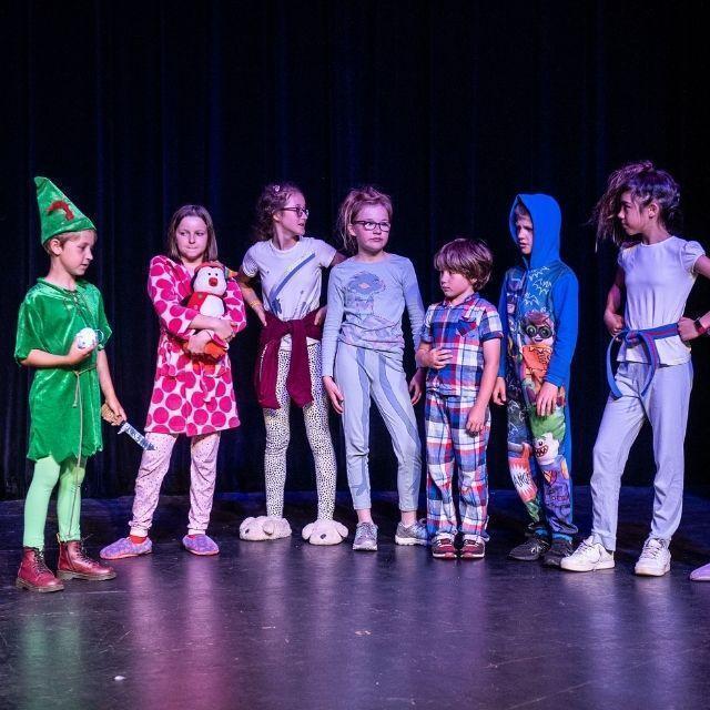 Children at a youth theatre class